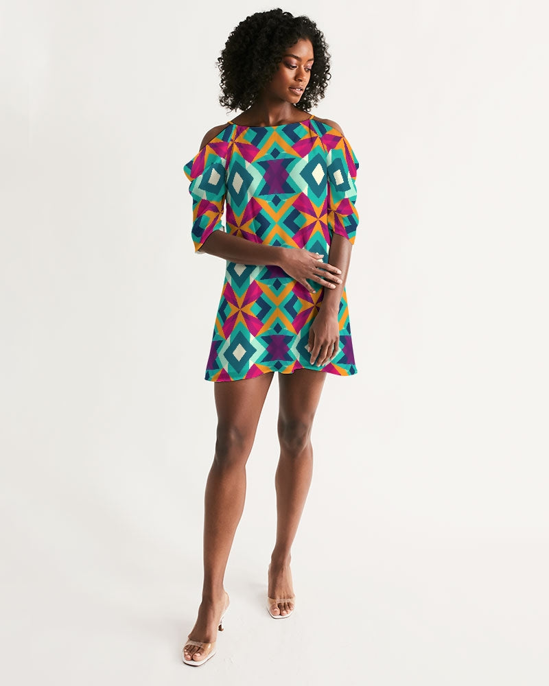 Gingham Open Shoulder A-Line Dress Figura d'Estilo Gingham Open Shoulder A-Line Dress Figura d'Estilo