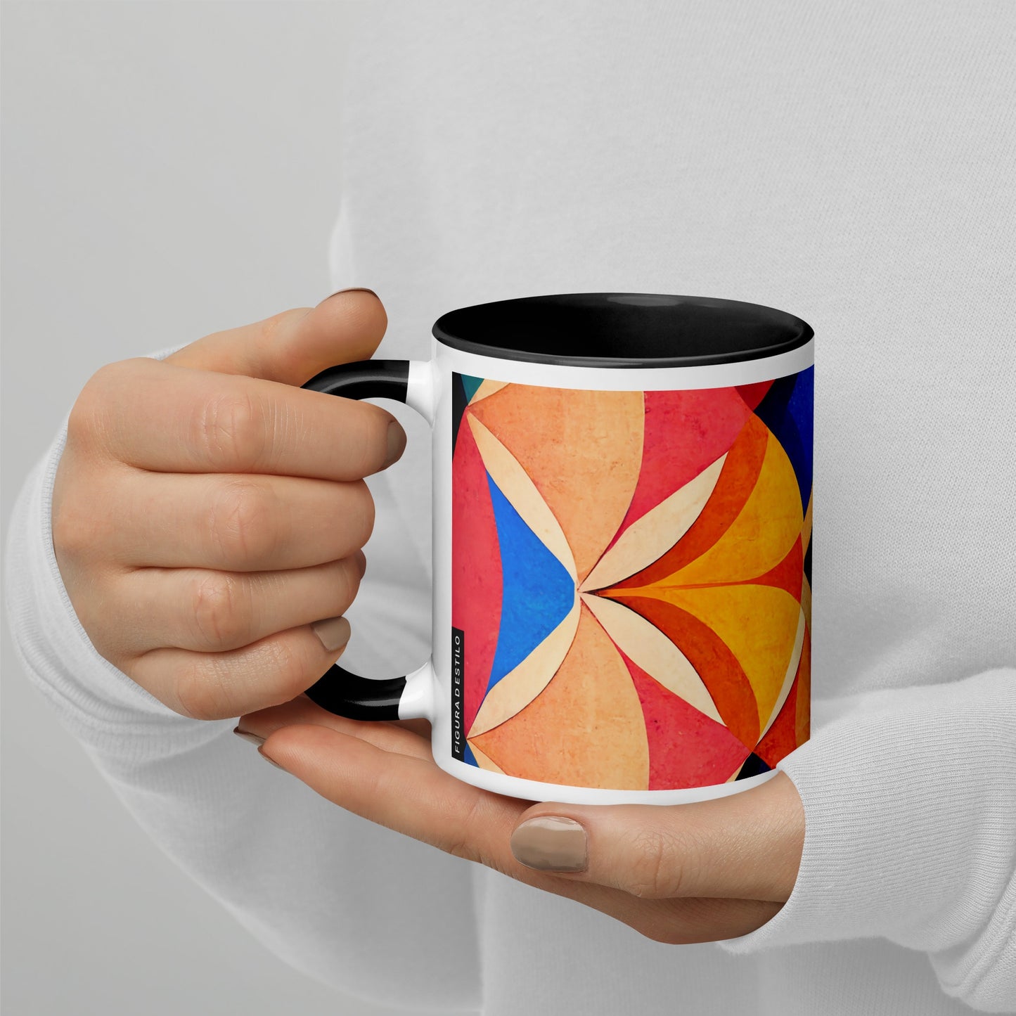 Symmetrical Illusion Caneca de Cerâmica com Interior Colorido