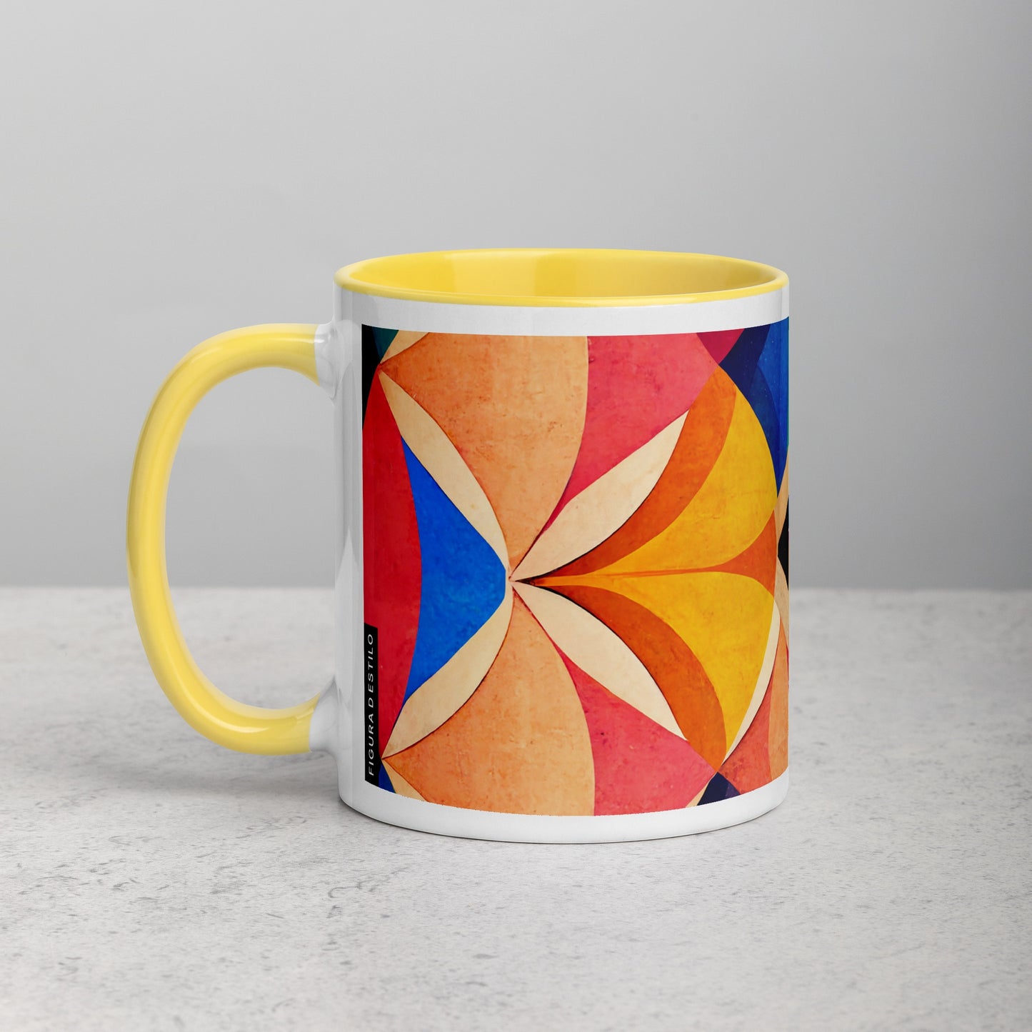 Symmetrical Illusion Caneca de Cerâmica com Interior Colorido